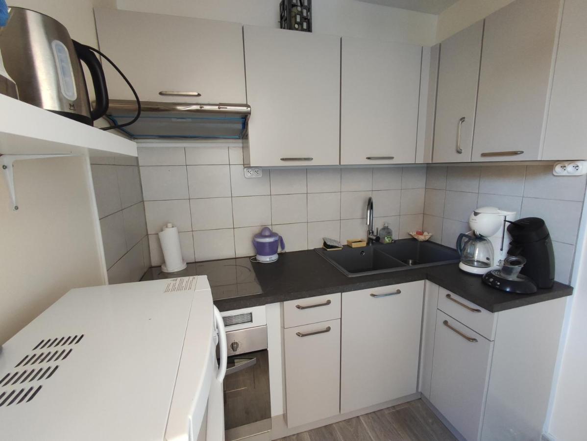 Appartement T3 Vue Sur Port Gruissan Eksteriør billede